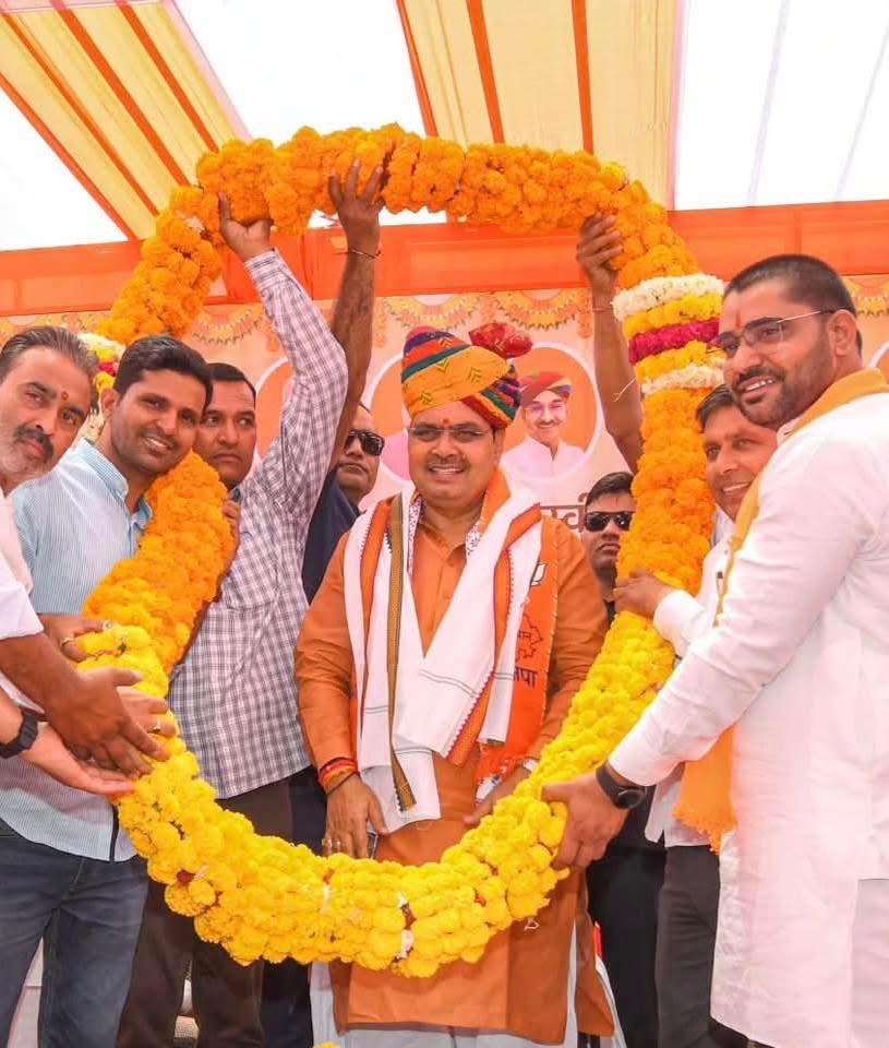 राजस्थान के माननीय मुख्यमंत्री श्री <a href="/BhajanlalBjp/">Bhajanlal Sharma</a> जी को जन्मदिन की हार्दिक बधाई एवं शुभकामनाएं। 

आपके कुशल नेतृत्व मे सुशासन, जनकल्याण तथा विकास की नई ऊँचाइयों को छू रहा है। ईश्वर से आपके उत्तम स्वास्थ्य, दीर्घायु और निरंतर ऊर्जा की कामना करती हूं।