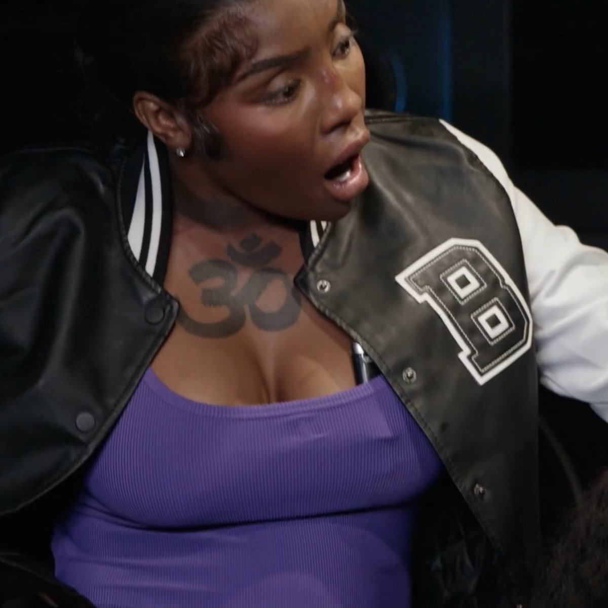 COTTT0N's tweet image. Dolly was gagged to find summer was talkn about her 😂😂😂 #BaddiesUSA