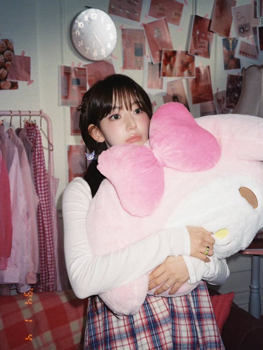 Mriyawaki's tweet photo. @maikaski Cukup tau aja aku mah. Jadi gini ya rasanya gak disayang maika </3 https://t.co/Opj5FdRmnq
