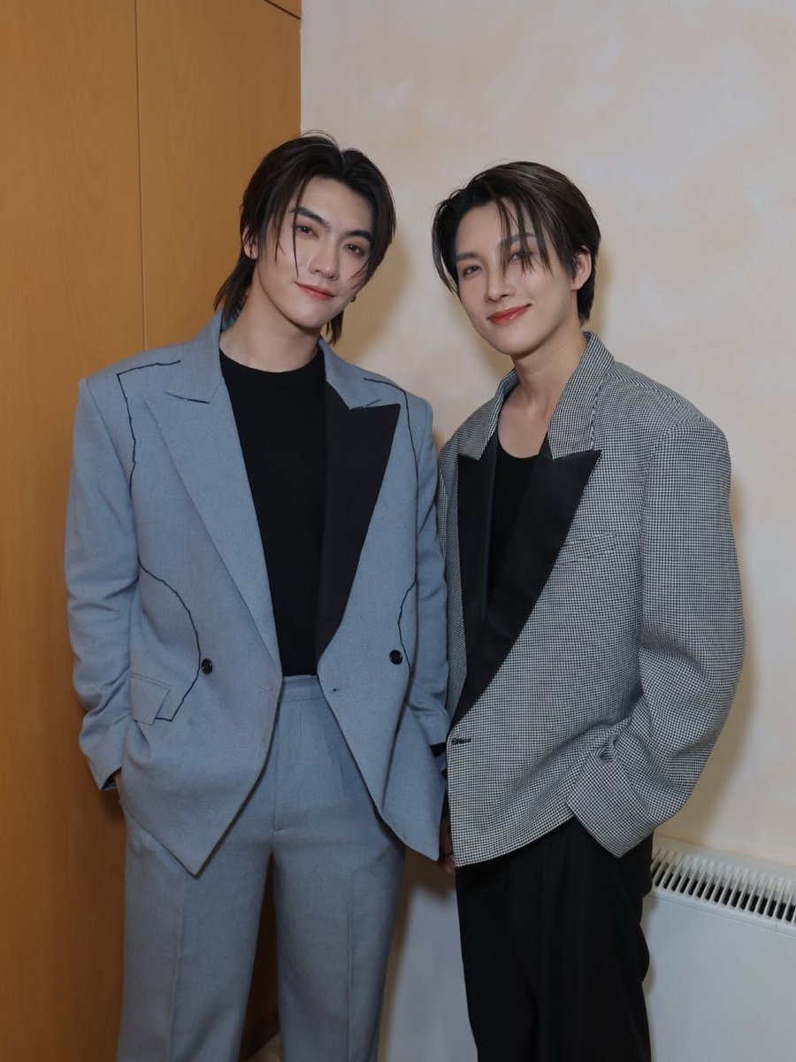 アイドル Boss THE MOMENT_in Tokyo BossNoeul アイドル Boss Tokyo THE MOMENT_in BossNoeul