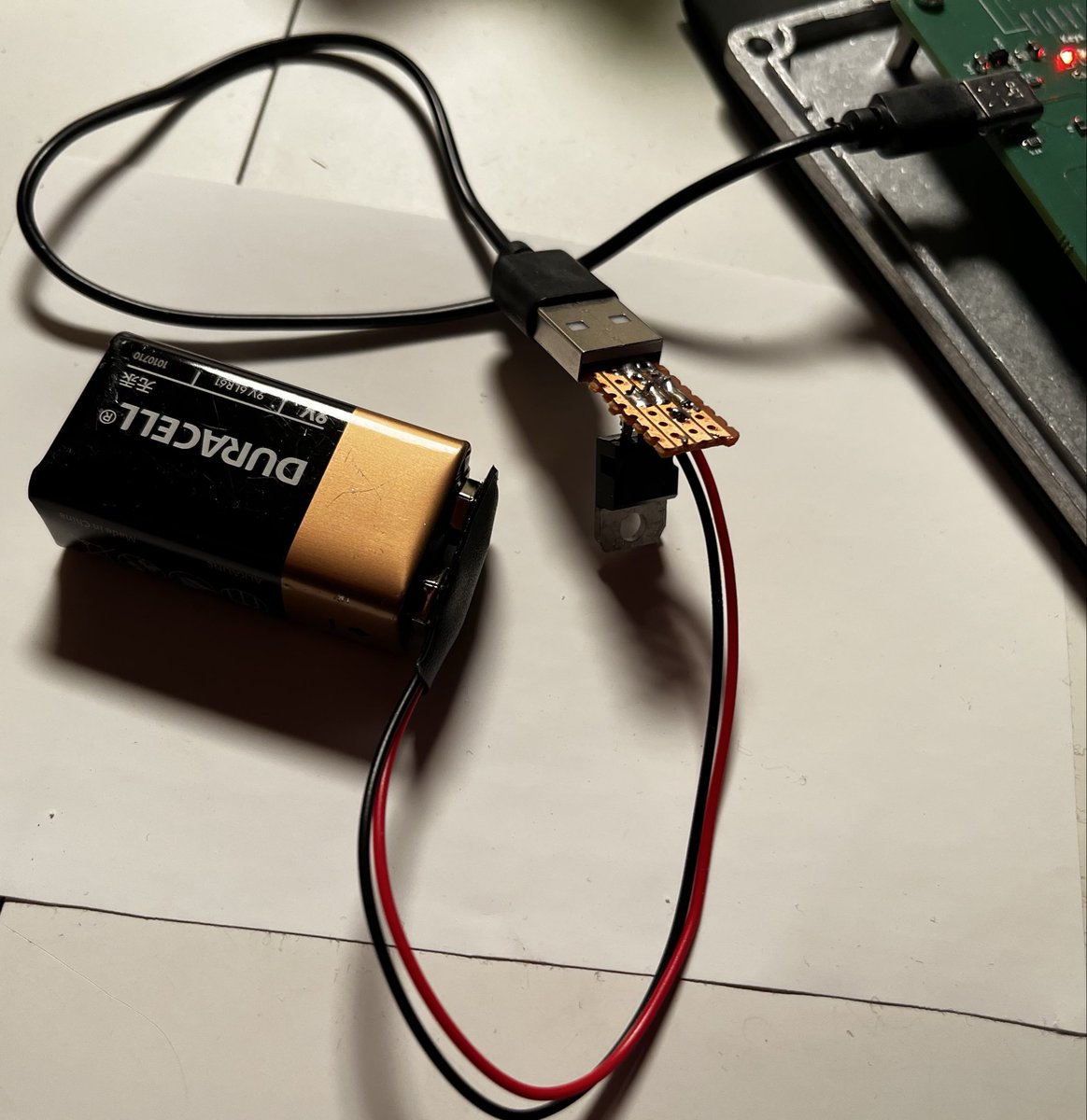 pst723's tweet photo. Might have invented the worst "USB" power supply ever. https://t.co/6iqnluPfmd