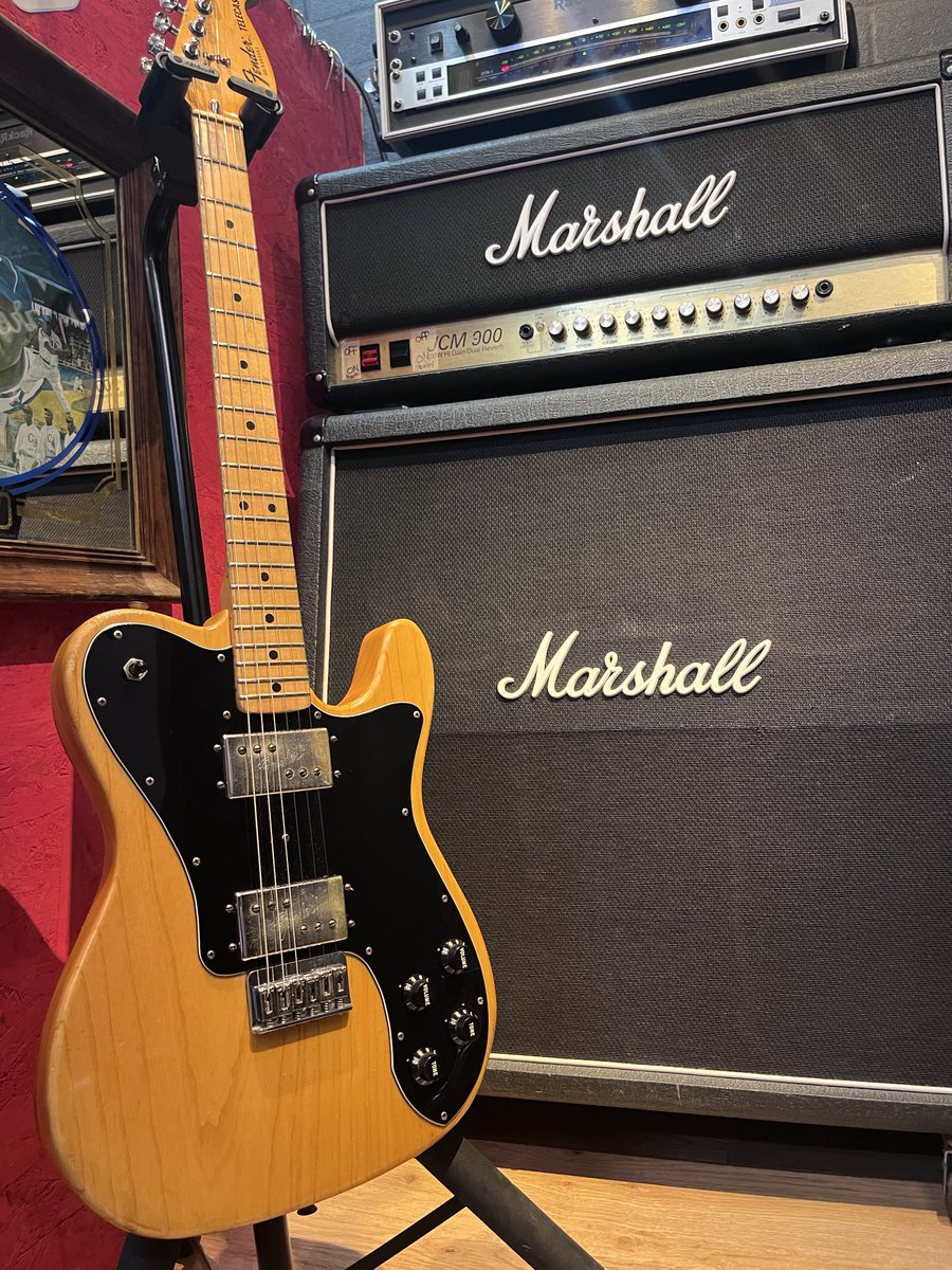 OtaichiGakki's tweet image. ヴィンテージ品入荷しております✨

Fender 1980 Telecaster Deluxe

バックコンター付きのハーフスラブのテレキャスターシェイプボディにラージヘッドストックのSTタイプネック、大型のPGと特異なスペック‼️

PUにはCuNiFeマグネットのWiderange Humbuckerをマウント👍👍
かっこいい～😎
＃Fender