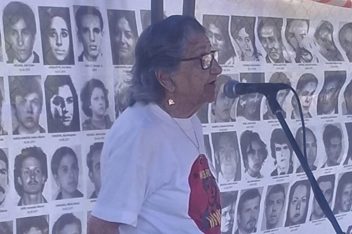 DiscapacidadNe's tweet photo. Acompañamos el acto por la culminación del "Espacio de la Memoria de Campo de Mayo". 
 
Seguimos levantando las banderas de Memoria, Verdad y Justicia, ayer, hoy y siempre.

@Sabbatella 
@MoniMacha 
@NuevoEncuentro_ 
@nebuenosaires https://t.co/rMyFcDgKHA
