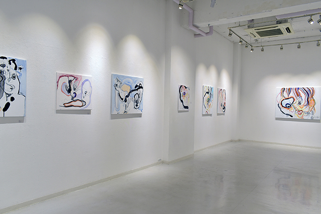 Gallery_Q's tweet photo. ［今週のQ展覧会]  
大塚 弓絵 展  
2025年12月15日（月）- 12月20日（土）  
11:00-19:00  土曜日17:00までhttps://t.co/NaWkqlih3M https://t.co/8EtNd7yB4r