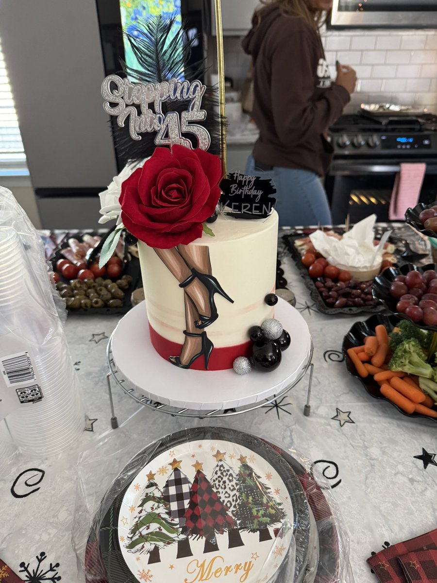 KaysLaw07's tweet image. Grateful to be here another year. #Chapter45 #SagSeason