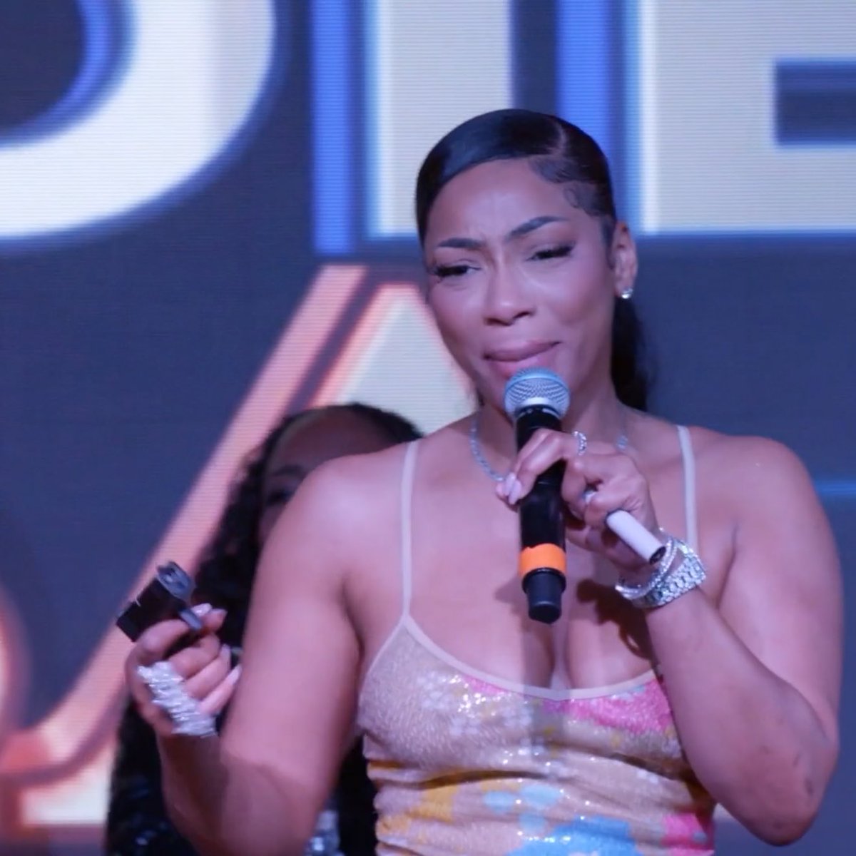 Tommie stay strapped 😂😂😂😂 #BaddiesUSA