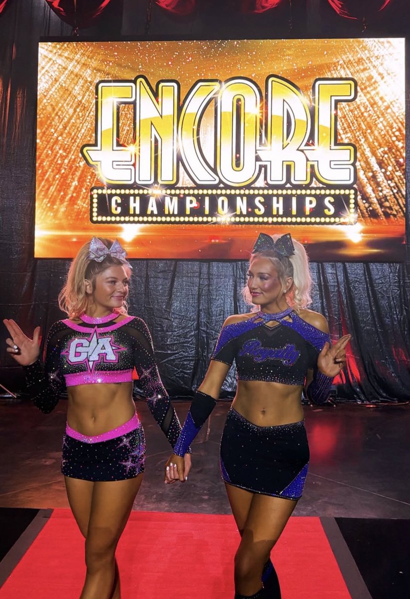 ❥ (@smoedallday) on Twitter photo 