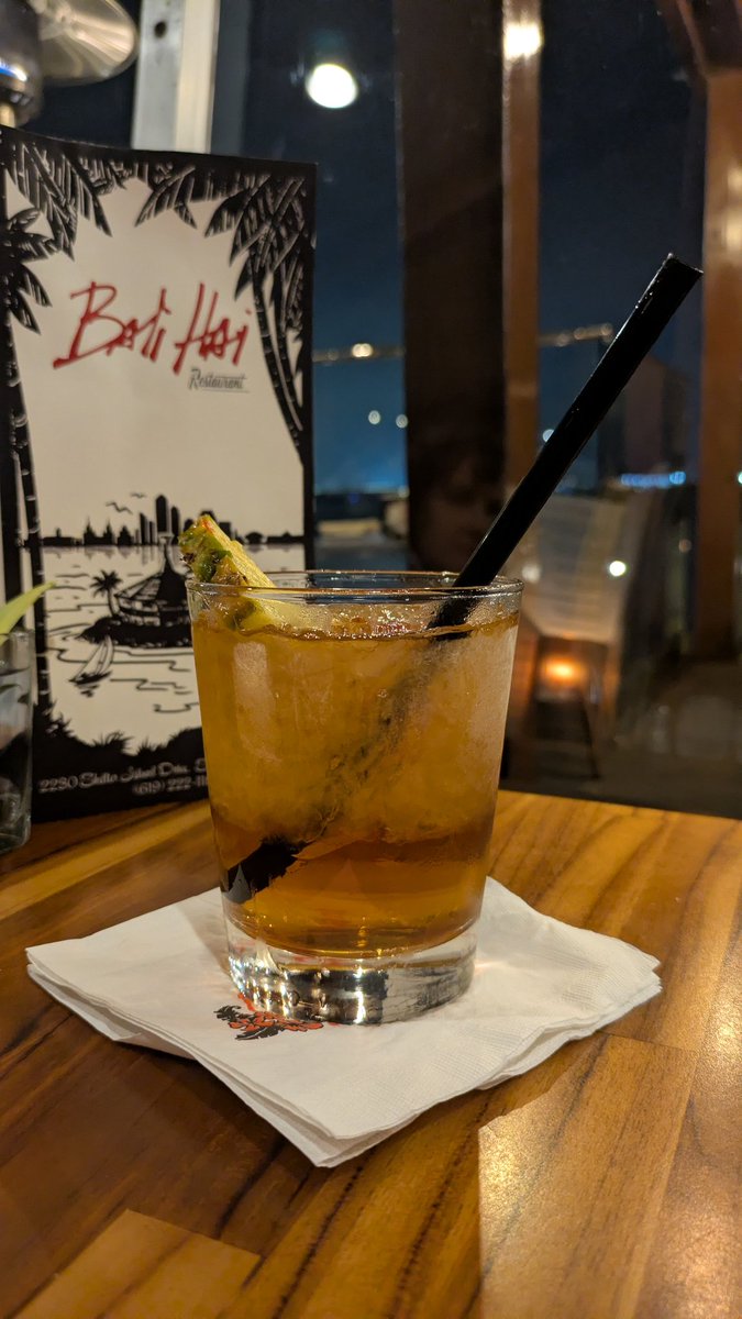 BPMSmith's tweet image. Greetings from Bali Hai in San Diego. This lounge, established in 1954, is famous for its retro Polynesian food and tiki cocktails. #SanDiego #bars