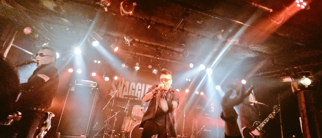 <a href="/JP_SNAGGLETOOTH/">SNAGGLETOOTH</a> 12.13は最強のメタルLIVEイベントにVULGAR を出演させて頂きアリガトウございましたぁ🙇

轟音、熱量、魂
そのすべてが渦巻く最高の空間を味あわせて頂き全身全霊で
「心の底から感謝の一言です！！！！」

SNAGGLETOOTH 最高ぉぉぉぉ～！！！！