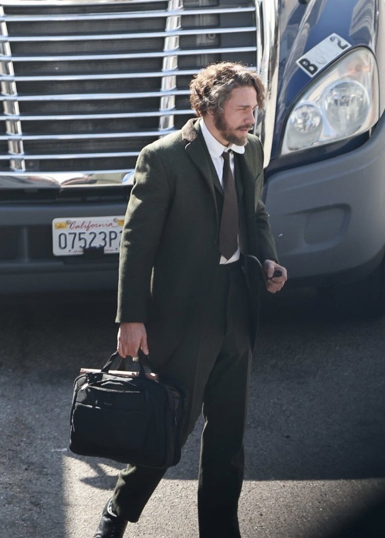 Charlie Hunnam Brasil tweet media