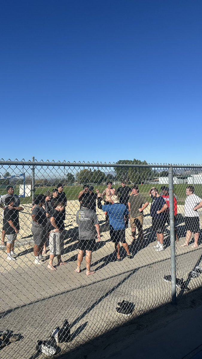 Josh Long tweet media