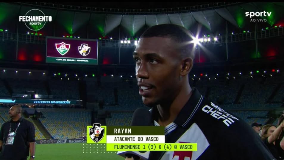 ECBahiaCityy's tweet photo. Muito de vcs se acostumaram tanto com 37 anos de mediocridade que ainda pensam pequeno. Um time que teve a 3º pior defesa do Brasileirão chegou na final da Copa do Brasil exclusivamente por causa de dois jogadores: Coutinho e Rayan. 

O grupo City tem obrigação tentar o Rayan https://t.co/rzWGjW98Wo