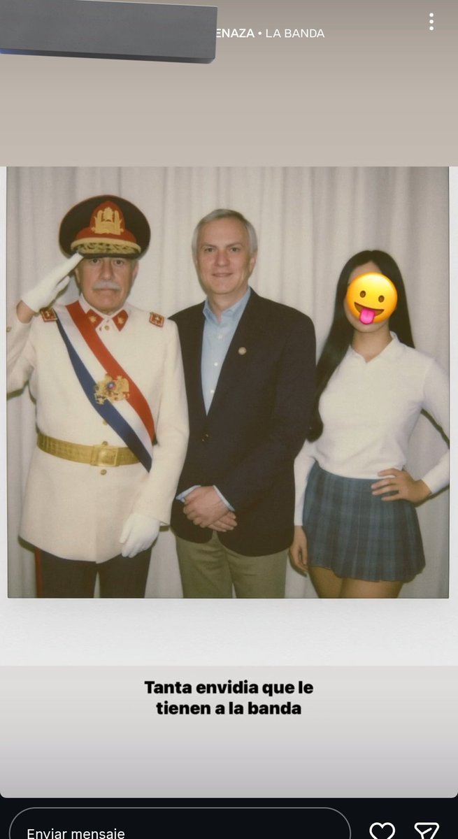 GullitDelBulla's tweet photo. Los cabros chicos antes////Los cabros chicos ahora https://t.co/wlIZi5CZDL