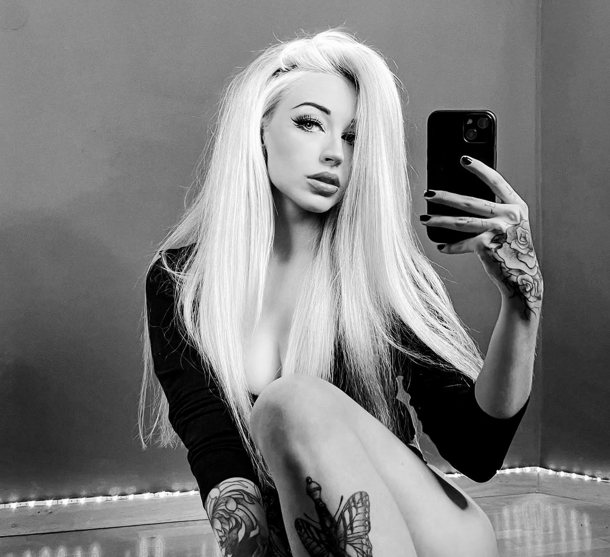 𝓫𝓮𝓽𝓽𝓮𝓻 𝓸𝓷 𝓶𝓾𝓽𝓮   ★   believin’ the dream
For <a href="/NYWA2025/">NYWA</a> Episode 2!
versus #SvetlanaKondrashova

nywa.boards.net/post/74