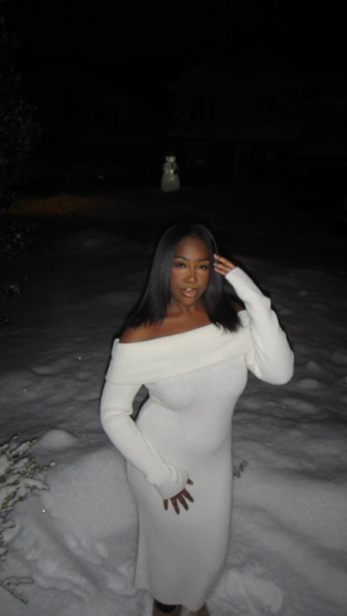 darkskin_lily's tweet image. winter’s princess❄️ #chapter23