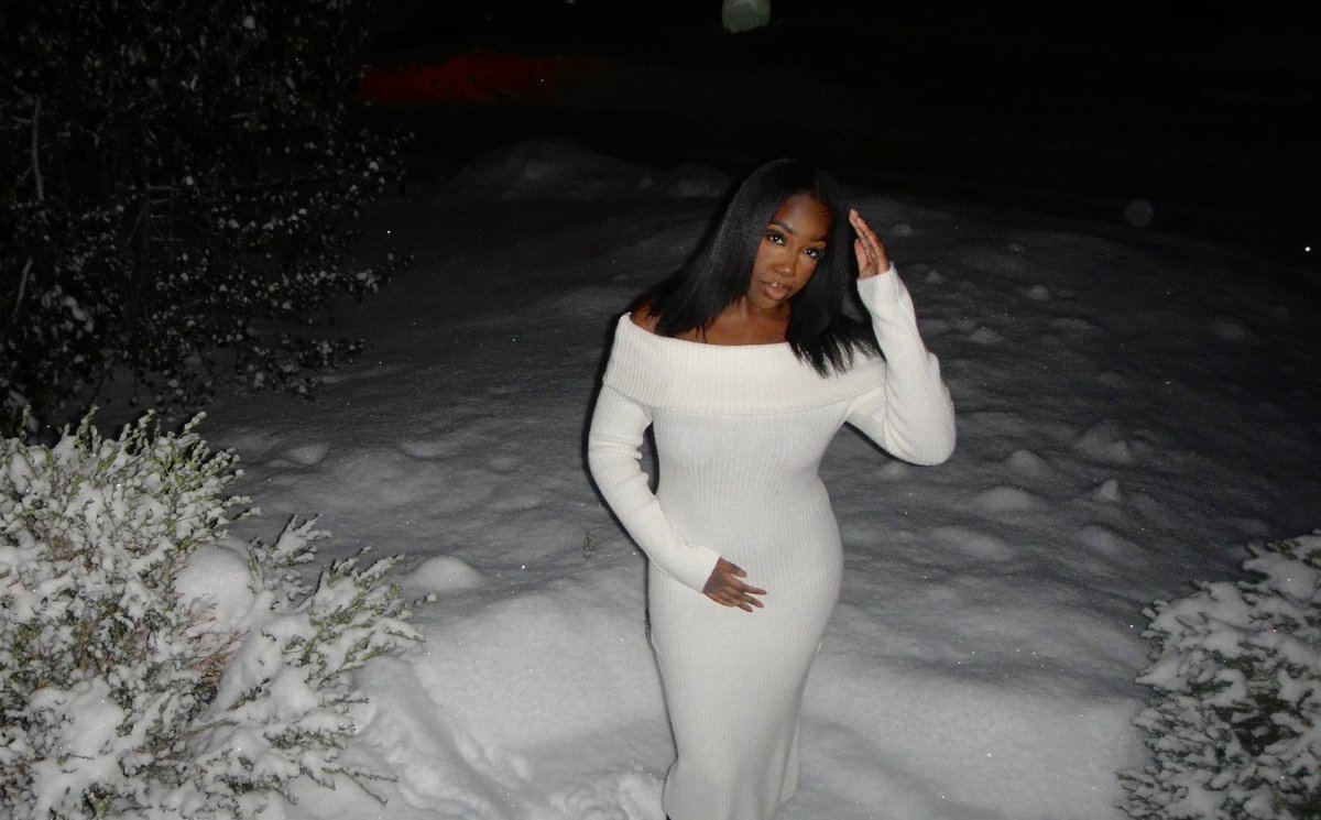 darkskin_lily's tweet image. winter’s princess❄️ #chapter23