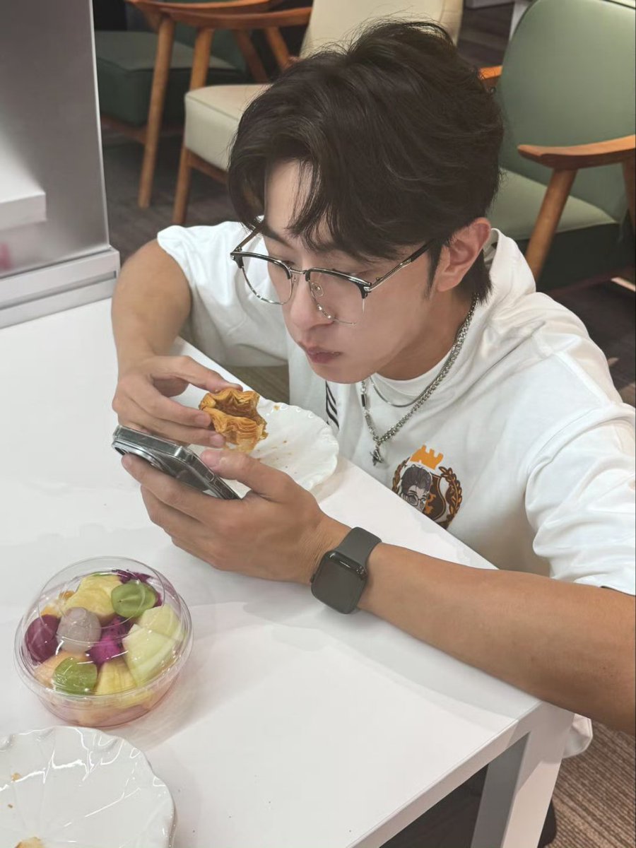 jiangli_com's tweet photo. [PIC VER] 
🔗https://t.co/be4tzu4vTv https://t.co/MvJdCZ1m8d