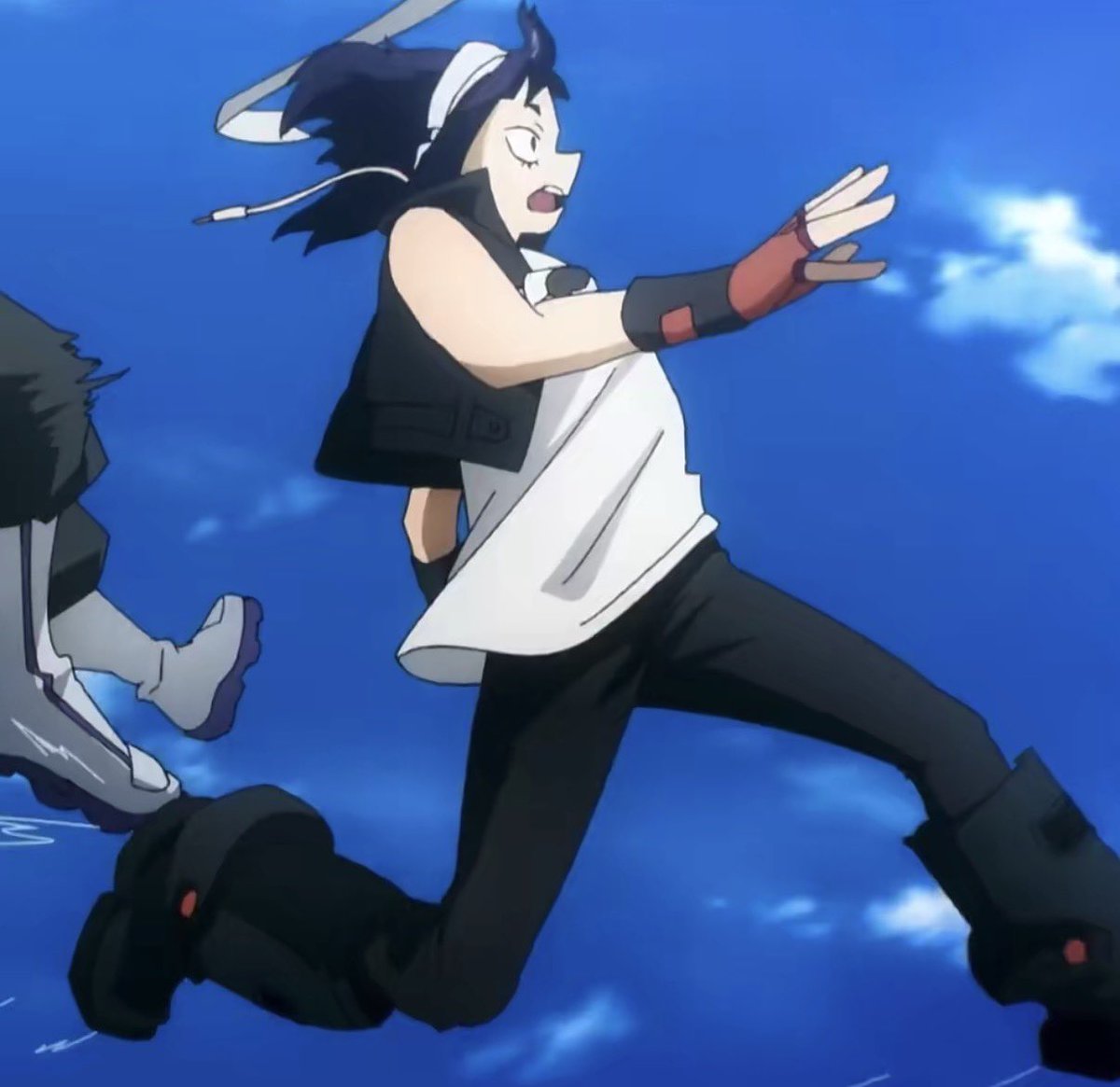 Dudes! Wait up! Not all of us can swing or fly!