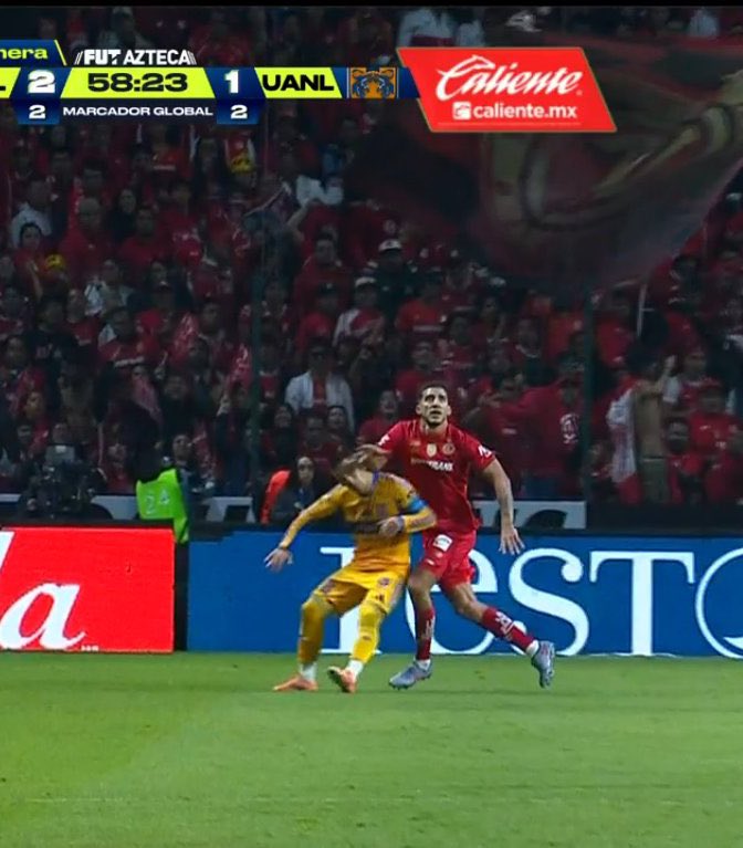 Esto es más falta que la de Fulgencio vs América 🤣

Otra vez el arbitraje en contra de Tigres en una final…