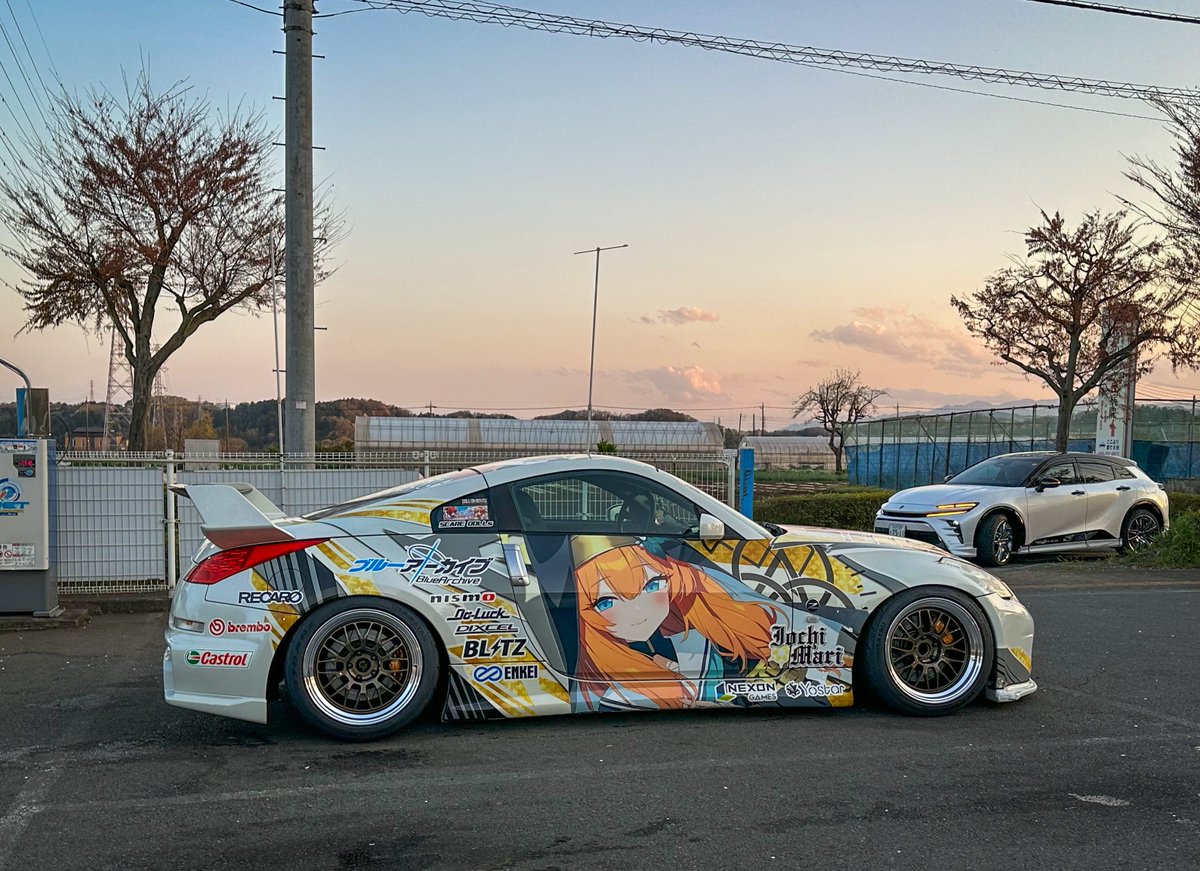 【募集】 ホイール売ります
RAYS 21A SPEC-SR 10.5j+15 4本
今年3月に購入して1万キロ程走行しております。傷はとくにないはずです。

ホイールのリムとスポーク部にガラスコーティングかけてあります。

当方東京都で直接取りに来ていただける方
転がしタイヤ付きで30万でいかがでしょう？？