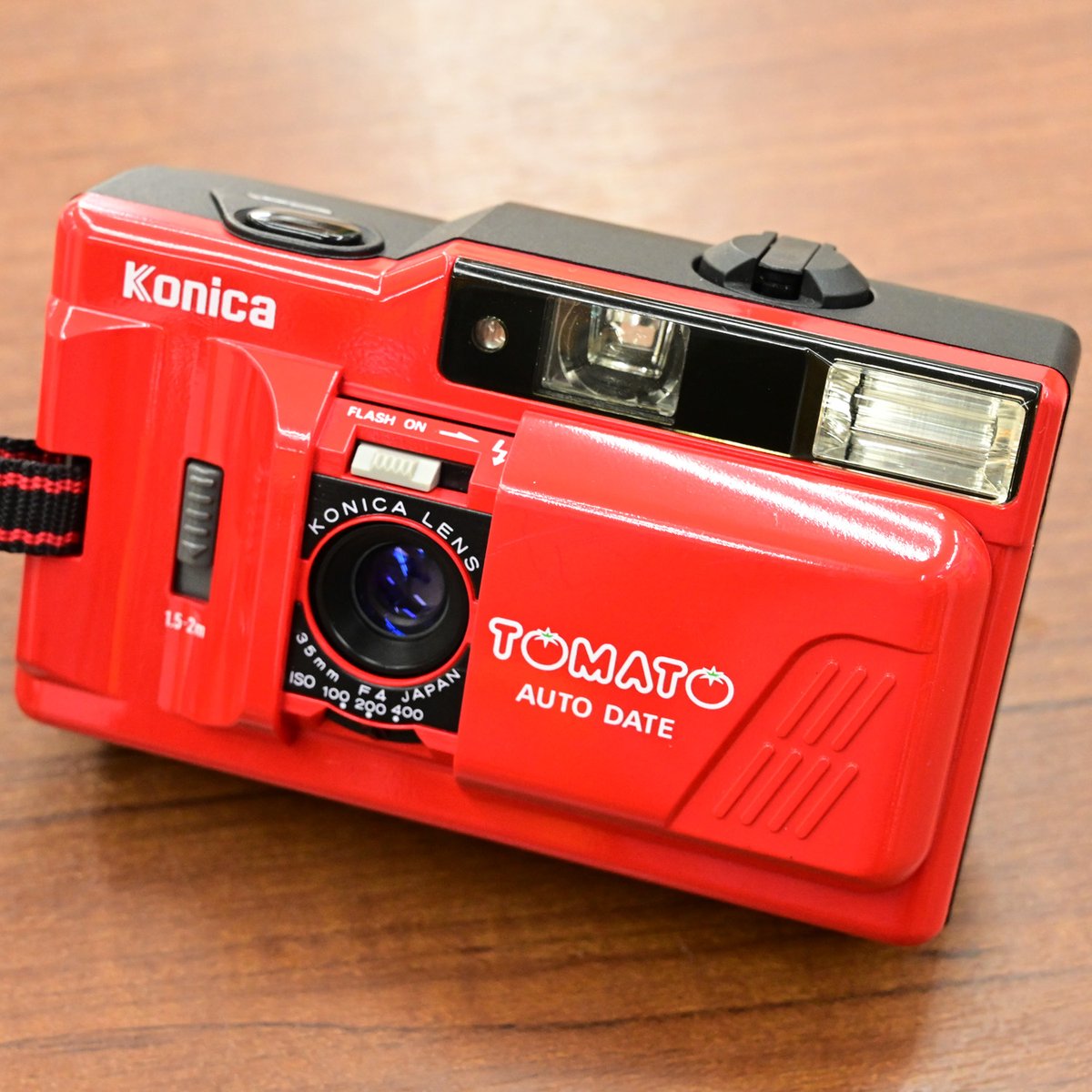 Konica TOMATO ￥22,000- by 青葉台店 1985年発売。「TOMATO」の名の