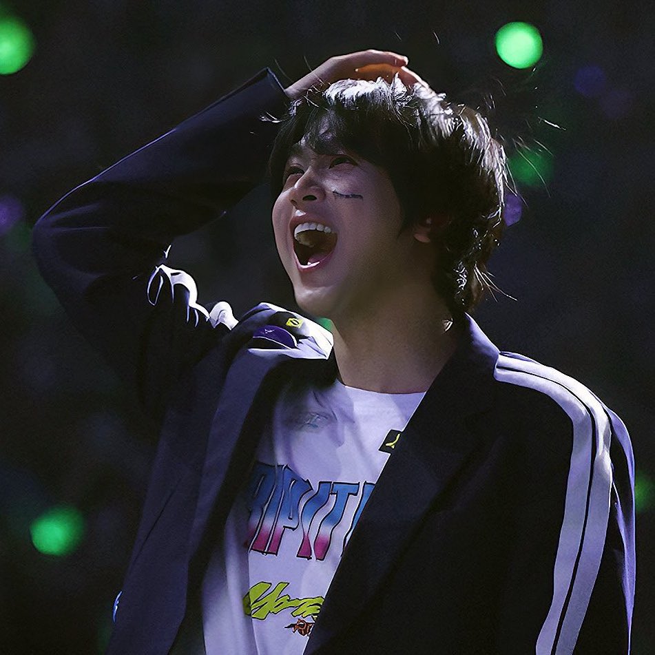 fullseunoia's tweet image. there are immense skills, passion, hardwork, diligence, and dedication behind this most angelic superstar who has the sweetest smiles right here. i hope haechan continues to stay healthy and be happy, get to enjoy doing what he loves the most. he’s too precious 🥺