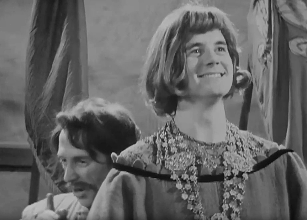 spookedstar's tweet image. HIS ACTING IN THIS SKETCH AAAA i love it sm, and that WIG ???? amazing stuff