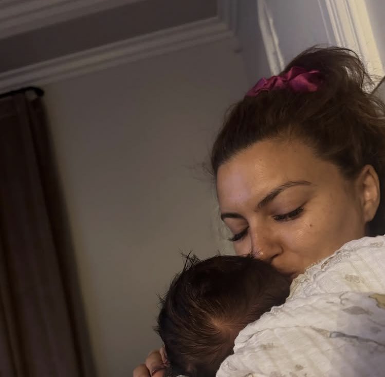 📸 | André Murillo via Instagram: 

“Feliz aniversário para a minha linda esposa. Você é realmente uma maravilha para mim. Incrível em tudo que você faz. 
Você é, foi e sempre será uma luz brilhante e resplandecente neste mundo.
Zay e eu somos os caras mais sortudos de todos ❤️.”