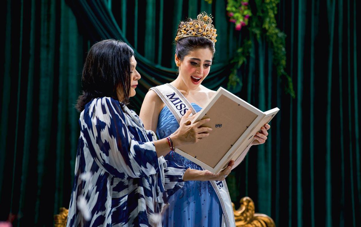 En nombre de nuestro  municipio, nombramos Huésped Distinguida de Centro a Fátima Bosch Fernández, Miss Universo 2025.