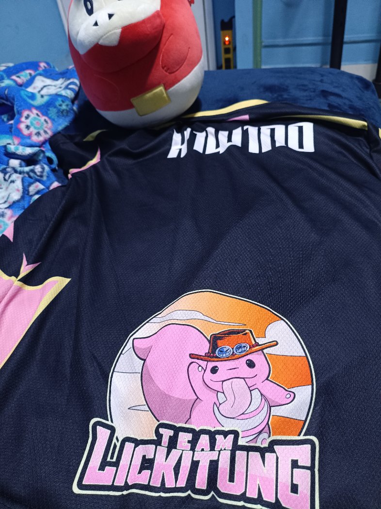 FFlowRz's tweet photo. Nos escapamos un rato a Ecatepec, Top 8 y a seguir manteniendo el nivel con rumbo a Mérida.

 Pero sin duda lo mejor fue que @Juanchopolis21 narró mis combates en vivo 🫶 además de conocer nuevos amigos y conveber con los que ya tengo @Rulo_0012 https://t.co/aZwnag11Ln