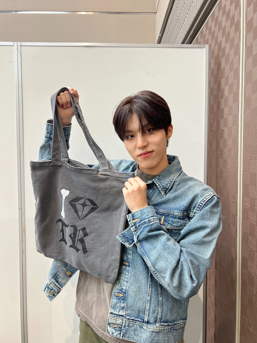 📸] #MEMBER_PHOTO #PARKJEONGWOO のPICK UP ITEM🌟 ✦I LOVE TREASURE