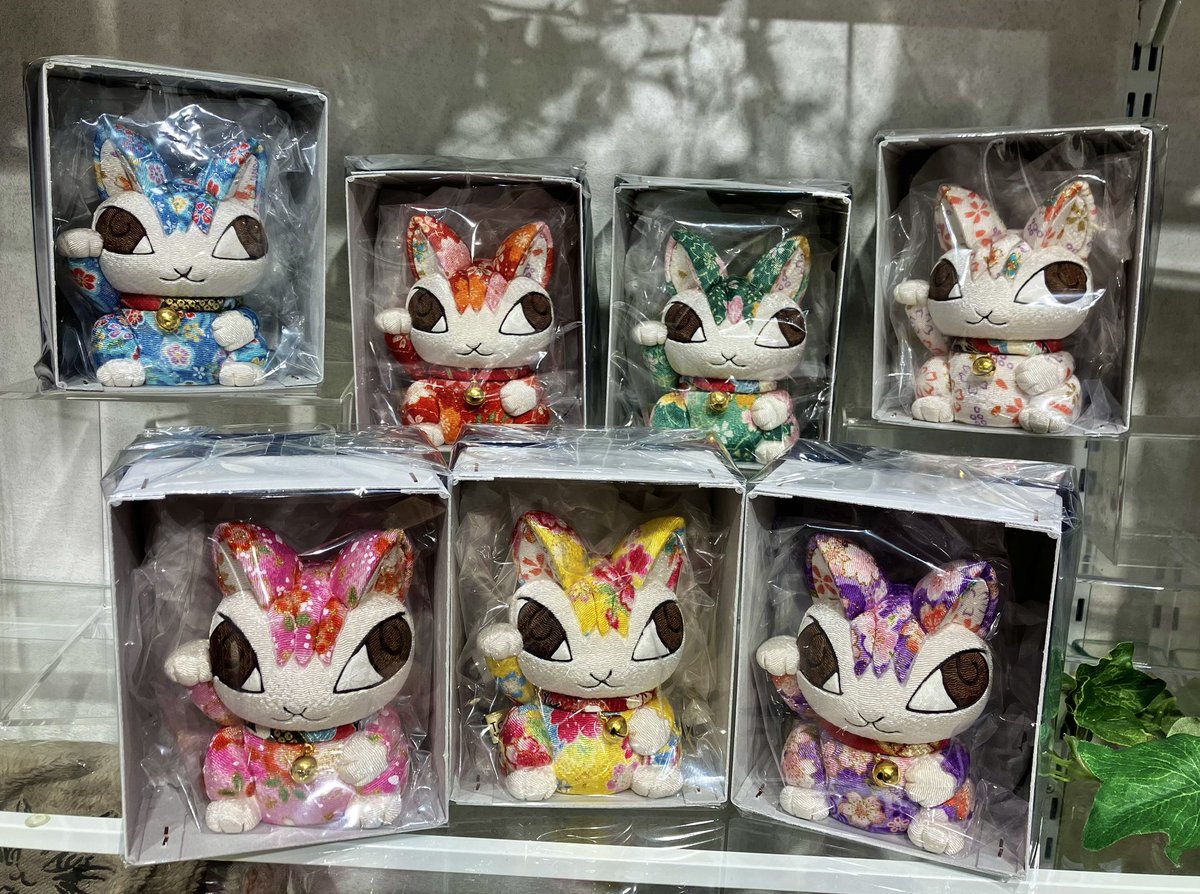 キャナルシティ博多店】 Canal City Hakata ちりめんまねき うんのいい