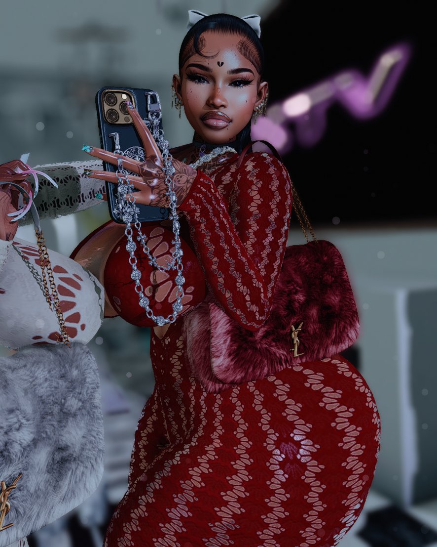 EmpressCoco tweet media