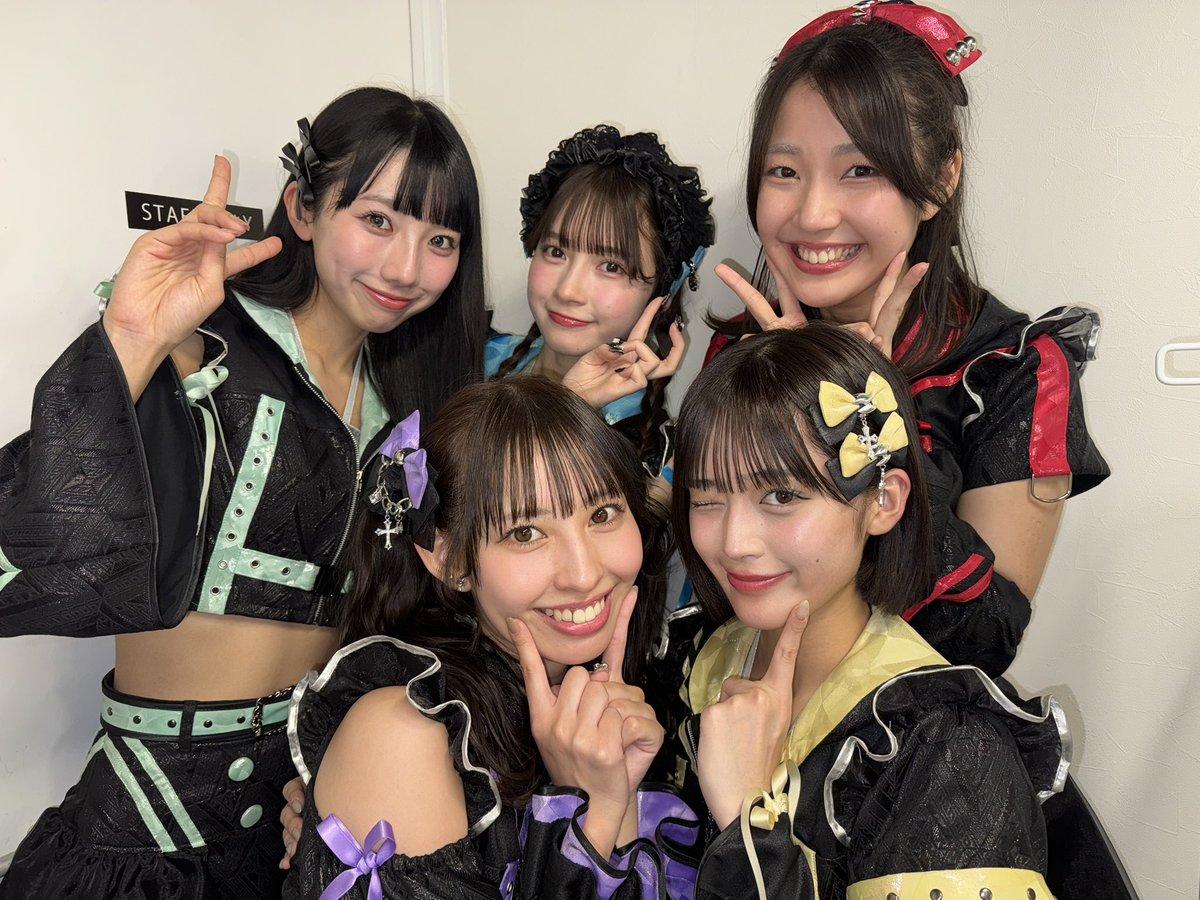 こんにちは。 今日の #マジパンみくじ はメンバー全員（127回目、今年