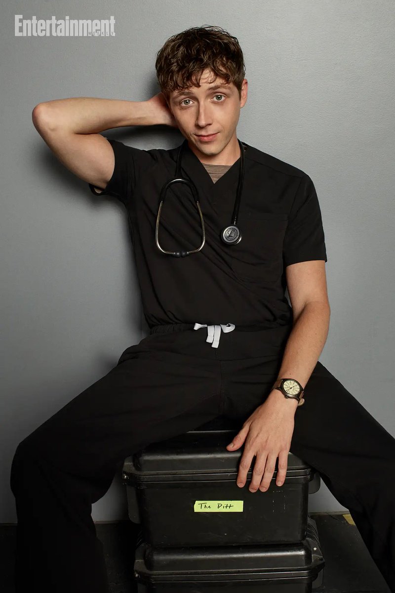 willesblues's tweet image. im still here btw