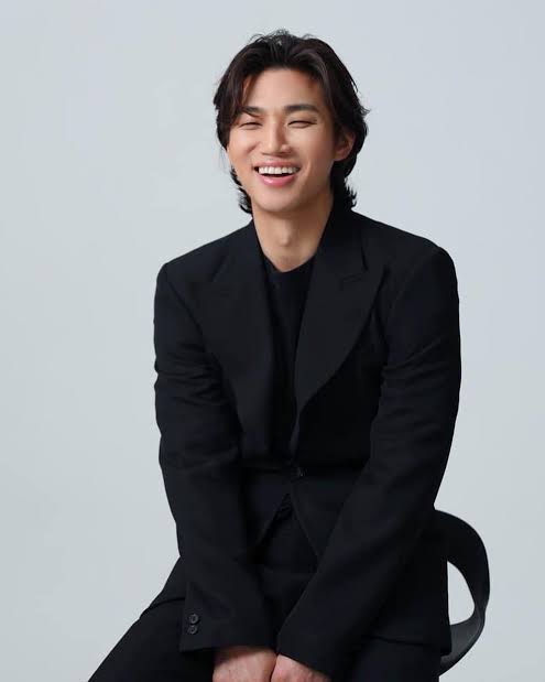 post you and your celeb lookalike :)