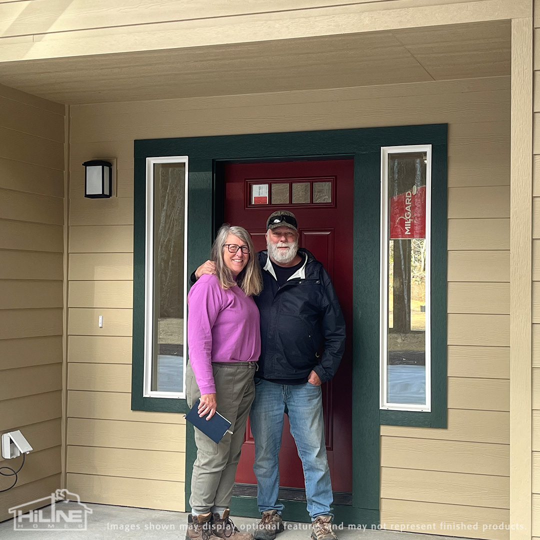 HiLineHomes's tweet image. The Judd family is all smiles outside their beautiful new HiLine Home! Thanks to the expertise of our #HiLineHomes of Woodland team, Home Plan 3295 is now their perfect fit. Congratulations on this exciting new chapter!

Start planning your dream home at na2.hubs.ly/H02fWzy0.