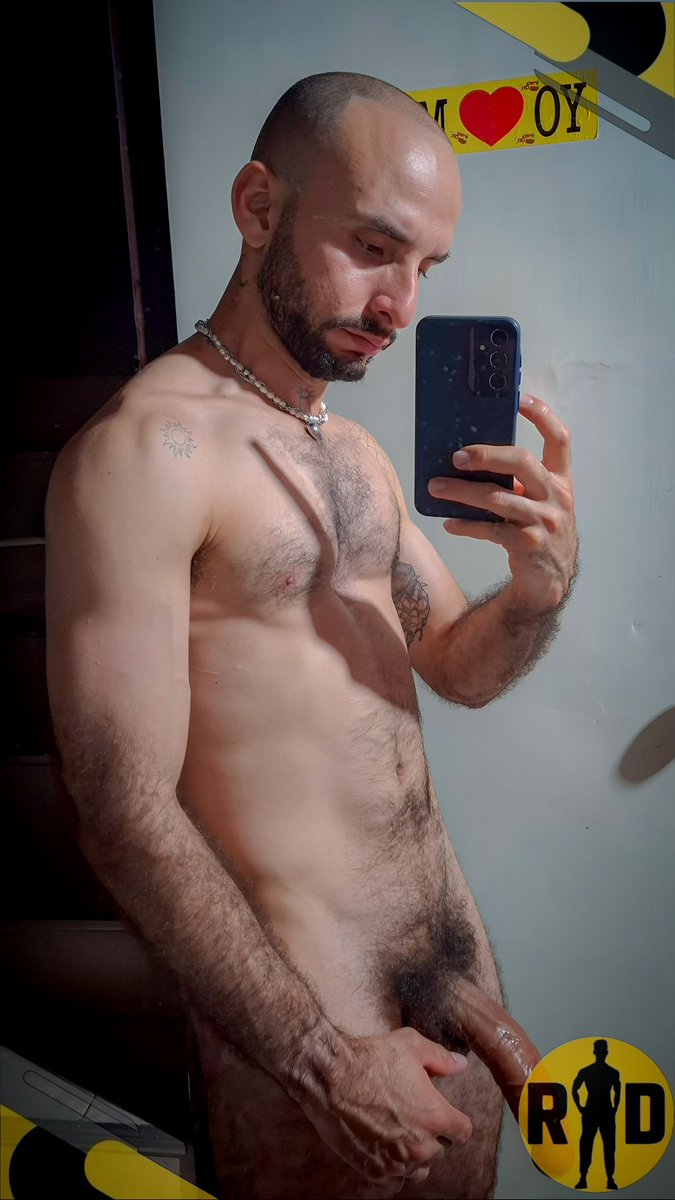 Real Dudes tweet media