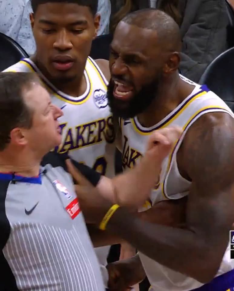 Dillon Brooks                            LeBron James 
Tech                                             No Tech