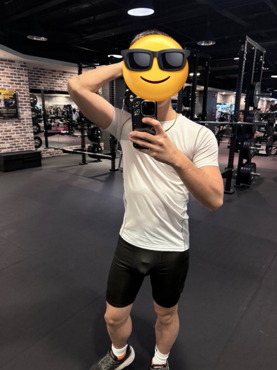 Caged boi fitness time
貞操男孩的訓練時間

<a href="/GayChastityRTs/">Gay Chastity Retweets - 69K</a> 
#chastity