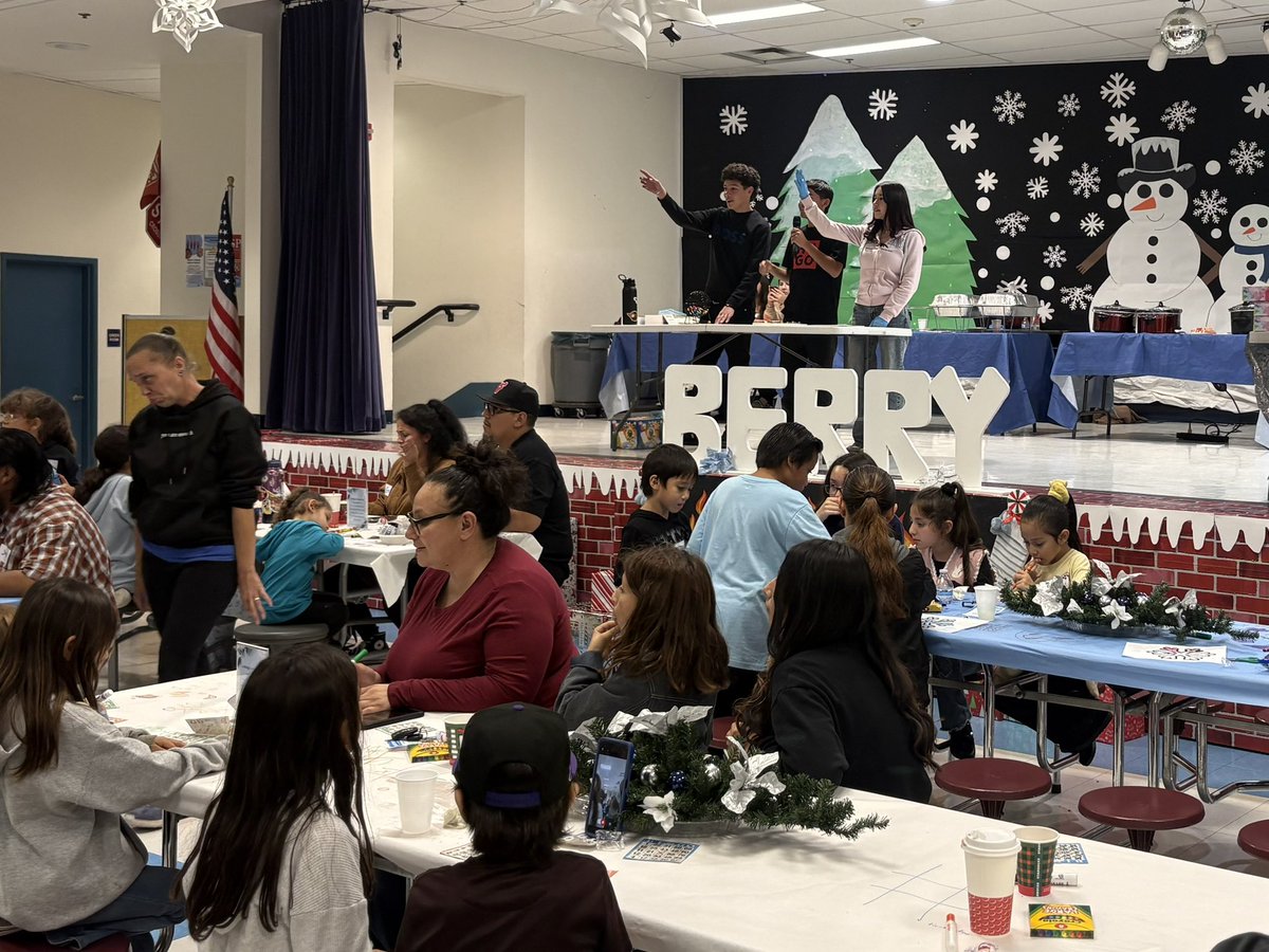 Berry_Bears1 tweet media