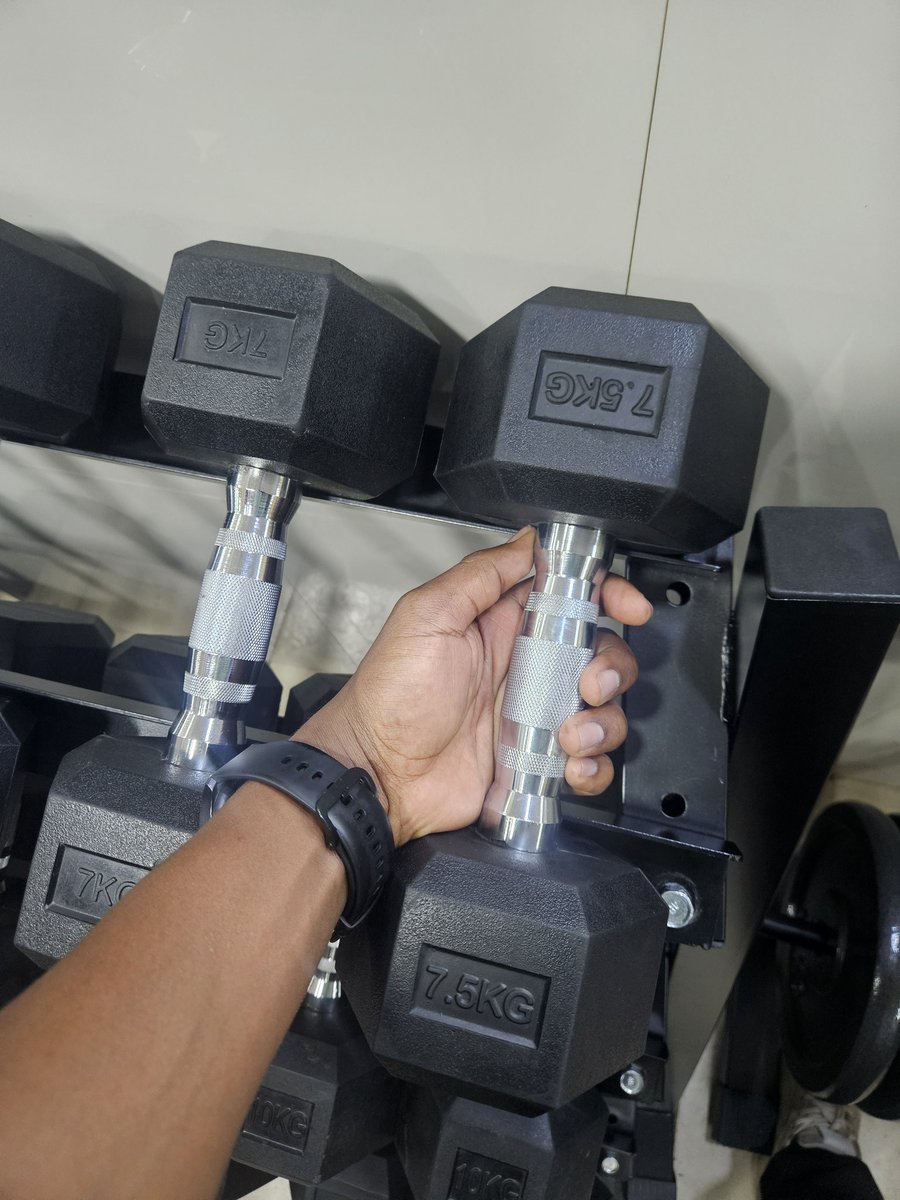 I run errands and deliveries within Nairobi and it's environs.
For enquiries WhatsApp /call 0710 577 795.
Kindly rt widely my clients are in your tl.
Shukran.