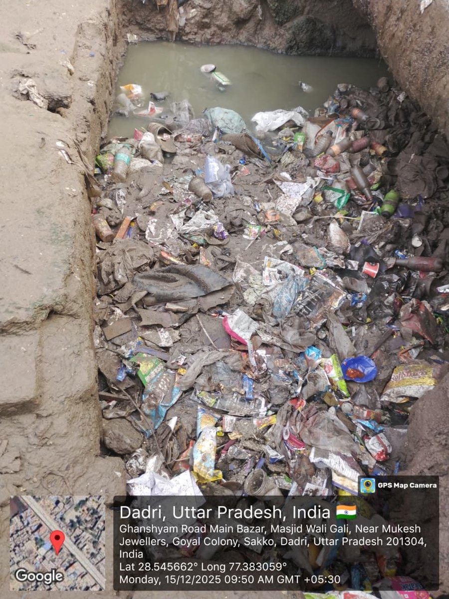 AzajAli_Com's tweet photo. @noida_authority @CeoNoida @dmgbnagar @UPGovt Salarpur sector 102 near pillar no 92 Noida M two months se nale ki safai nahi huai h.
Please is nale ki safai karya jae. https://t.co/fvHboNjjVi