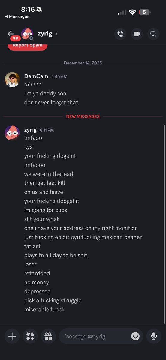 ddamcam's tweet photo. Fortnite never changes https://t.co/xmKpeVKv7l