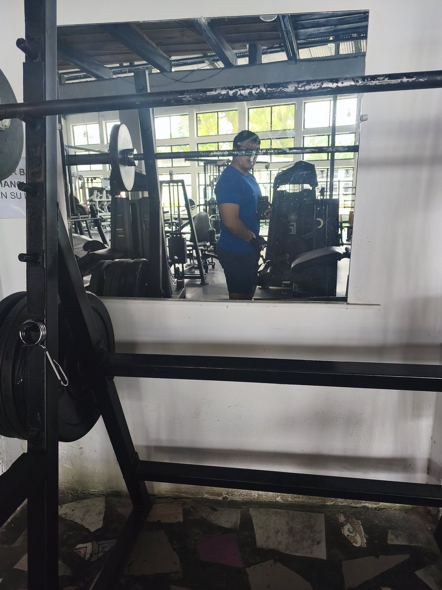 jorge_lopez10's tweet photo. #GymLife https://t.co/8OMff5IXSd