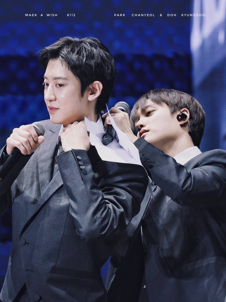 251214 🥹✌🏼

#EXOverse #EXO #CHANYEOL #KYUNGSOO #찬열 #디오 #경수 #찬디 #CHANSOO #EXOverseFanmeeting