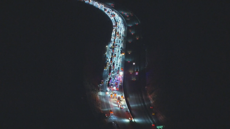 AssignEditorGuy's tweet photo. #BREAKING One person killed and eight others injured in multi-car accident on the w/b 210 Fwy near the Sunland exit nr Shadow Hills. All lanes shut down while rescuers work to get the injured. #CBSLA https://t.co/4mskM43Ga6