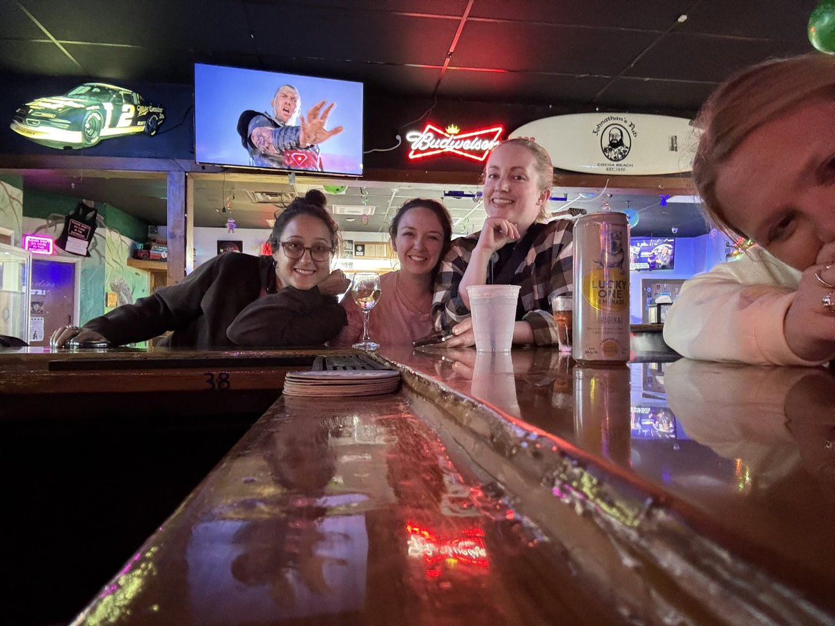 Hey <a href="/SpaceX/">SpaceX</a> just a couple girls from MA posted up waiting for a Falcon 9 to launch. Do we think it’s happening tonight?
