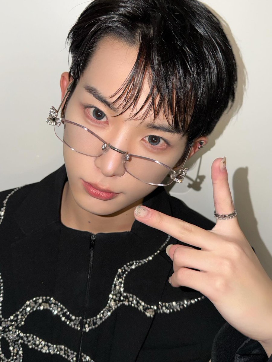 Post by 𝑌𝑢𝑟𝑖˚₊·—̳͟͞͞♡⟢ on X: 😵‍💫