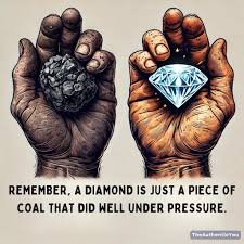 په افغانستان د فشار هر کارېدونکی کارټ د "ضعف" پرځای برعکس په "قوت" بدل شو.
دمرستو کمېدل په خپلو مټو د اتکا روحیه ایجاد کړه چې لومړی ځل د افغانانو په خپلو عوایدو ملي بودجه تمویل شوه.
دروازو تړل کېدل داخلي تولیدلامل شواو په زوره د کډوالو شړل په کور دننه اقتصادي څرخ په حرکت راوست.